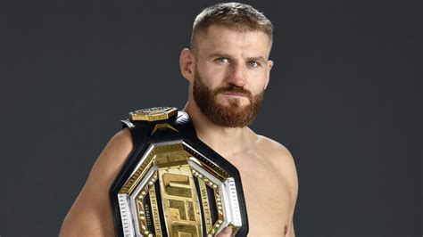 Jan blachowicz kickboxing record  he currently has a 26-1-0 with 1 NC on his MMA record, so he